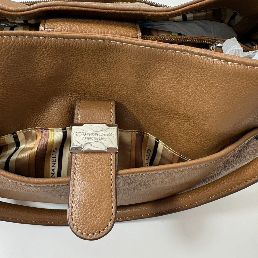 Tignanello Caramel Graham Cracker Brown Pebbled Leather Hobo Bag Silver‎ Y2K 15